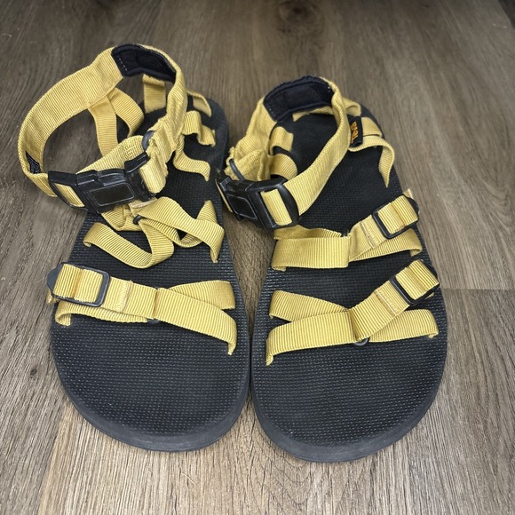 Teva Men\'s Sandals in Mustard and Black